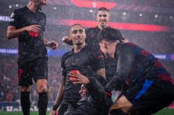 雷速体育官网首页-包含乌拉圭险胜利物浦，苏亚雷斯一己之力扛起全队的词条