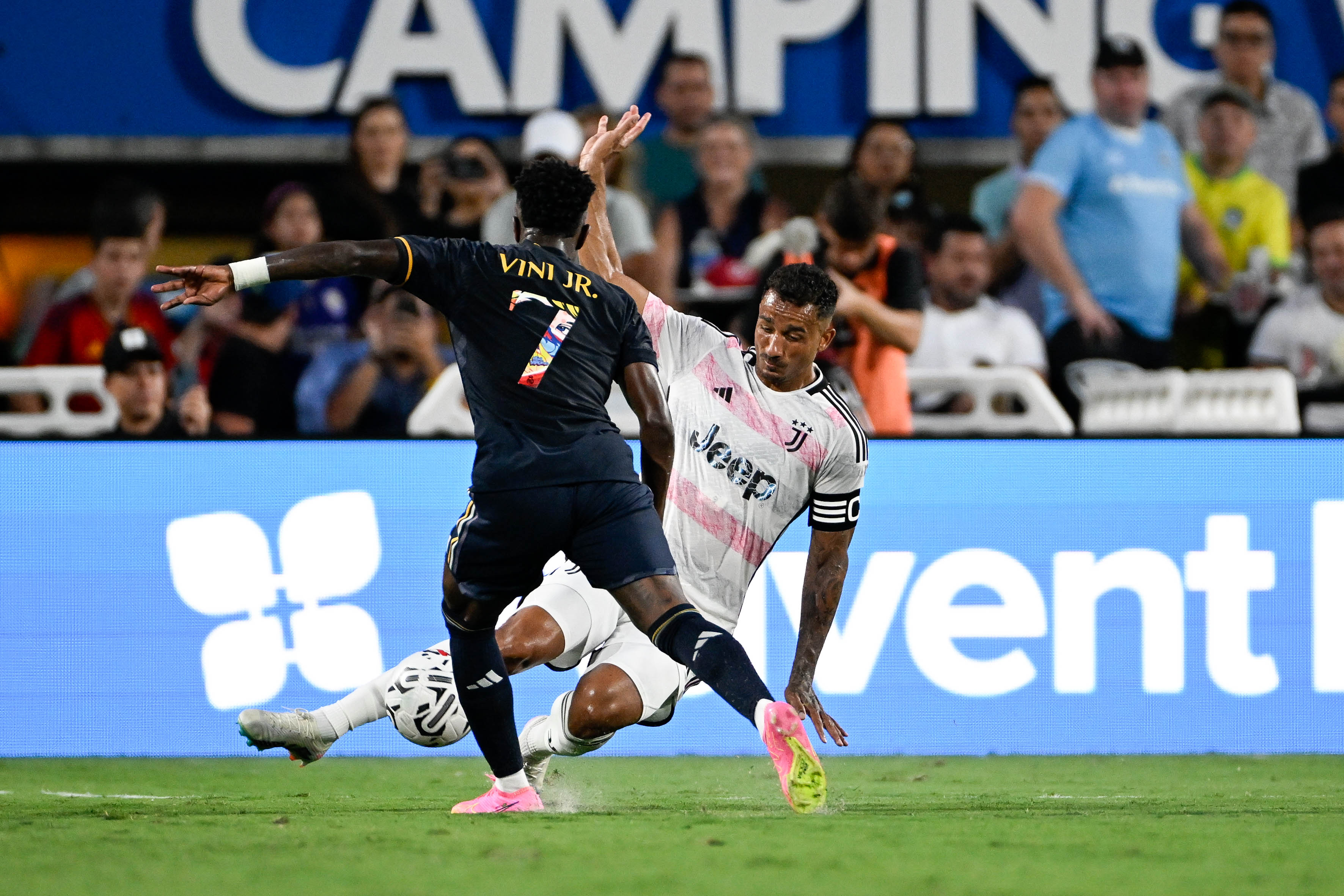 尤文特遗憾失利,告别欧冠比赛舞台的简单介绍 尤文特遗憾失利,告别欧冠比赛舞台的简单介绍