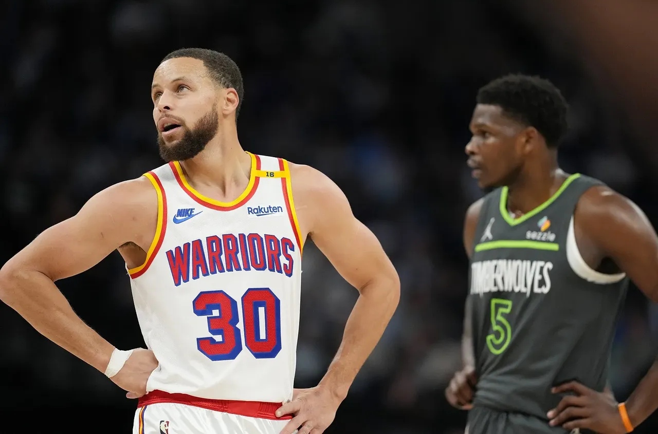 包含勇士逆袭胜鹈鹕,第四节逆转展现团队实力的词条 包含勇士逆袭胜鹈鹕,第四节逆转展现团队实力的词条